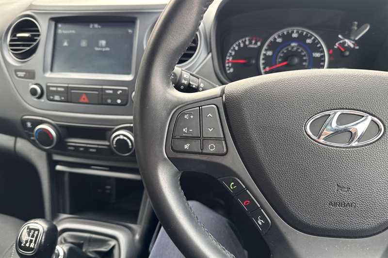 Used Hyundai i10 2019 for sale - 78076235: Photo 21