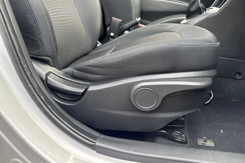 Used Hyundai i10 2019 for sale - 78076235: Photo 26