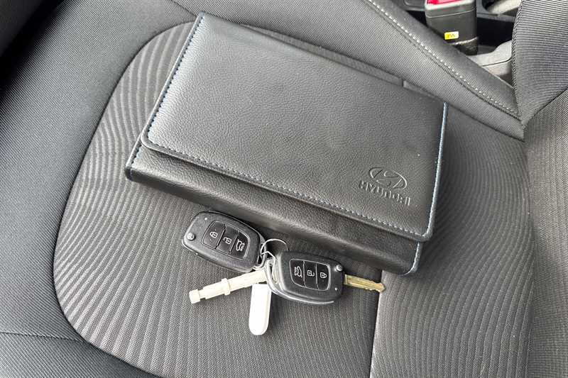 Used Hyundai i10 2019 for sale - 78076235: Photo 36