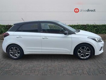 Used Hyundai i20 2020 for sale - 77811317: Photo