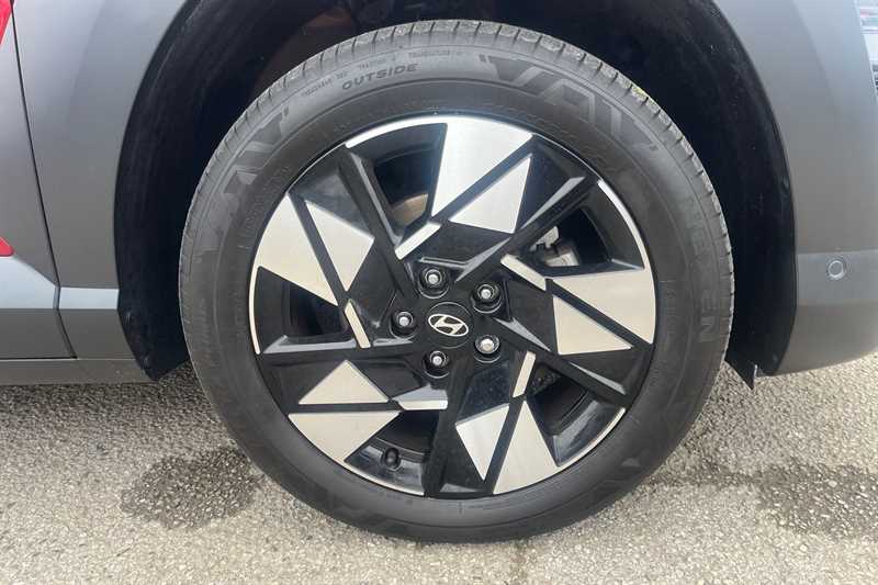 Used Hyundai KONA 2024 for sale - 76517416: Photo 9