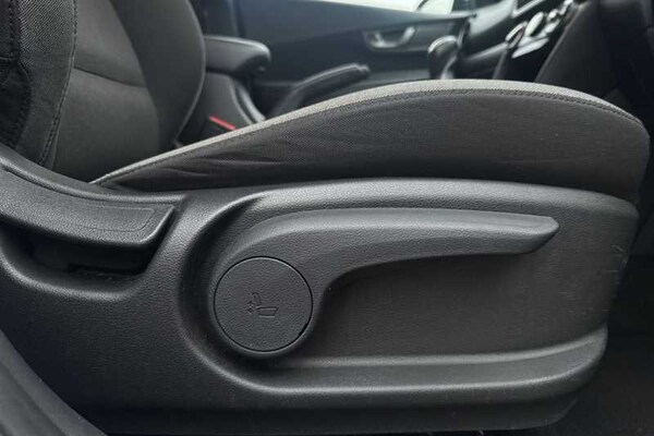 Used Hyundai KONA 2020 for sale - 76140533: Photo 26