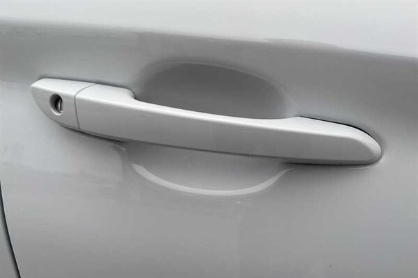 Used Hyundai KONA 2020 for sale - 76140533: Photo 33