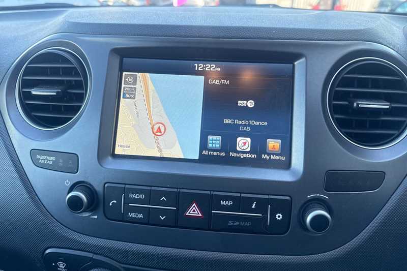 Used Hyundai i10 2018 for sale - 78050350: Photo 19