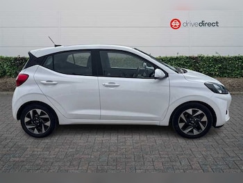 Used Hyundai i10 2023 for sale - 78322464: Photo