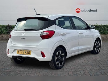 Used Hyundai i10 2023 for sale - 78322464: Photo