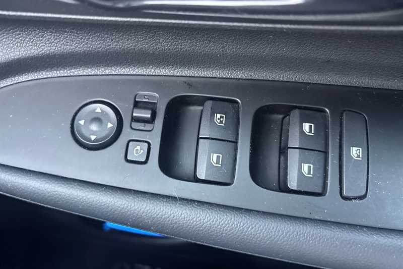 Used Hyundai i20 2021 for sale - 76316195: Photo 16