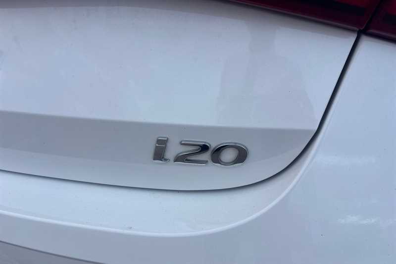Used Hyundai i20 2021 for sale - 76316195: Photo 30