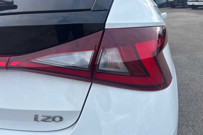 Used Hyundai i20 2021 for sale - 76316195: Photo 32