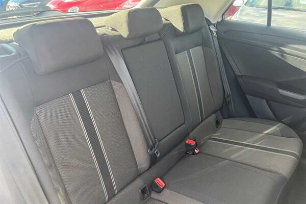 Used Volkswagen T-Roc 2021 for sale - 76155223: Photo 24