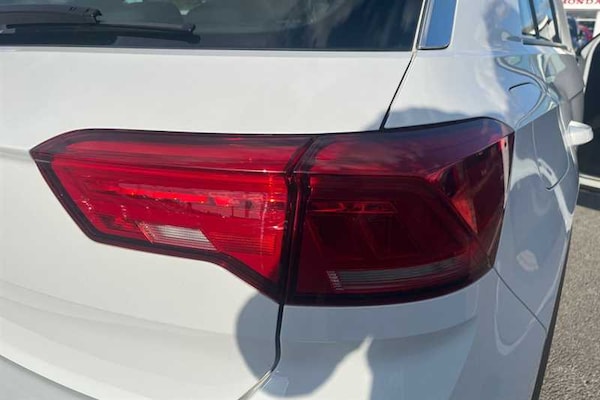 Used Volkswagen T-Roc 2021 for sale - 76155223: Photo 32