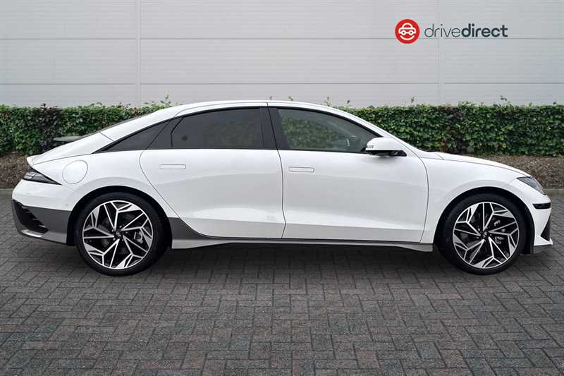 Used Hyundai IONIQ 6 2025 for sale - 77295119: Photo 2