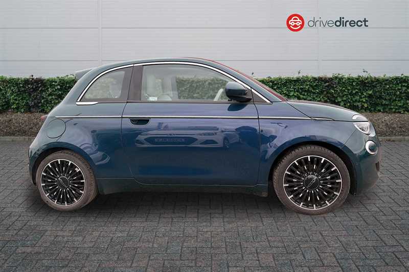 Used Fiat 500 2022 for sale - 77812205: Photo 2