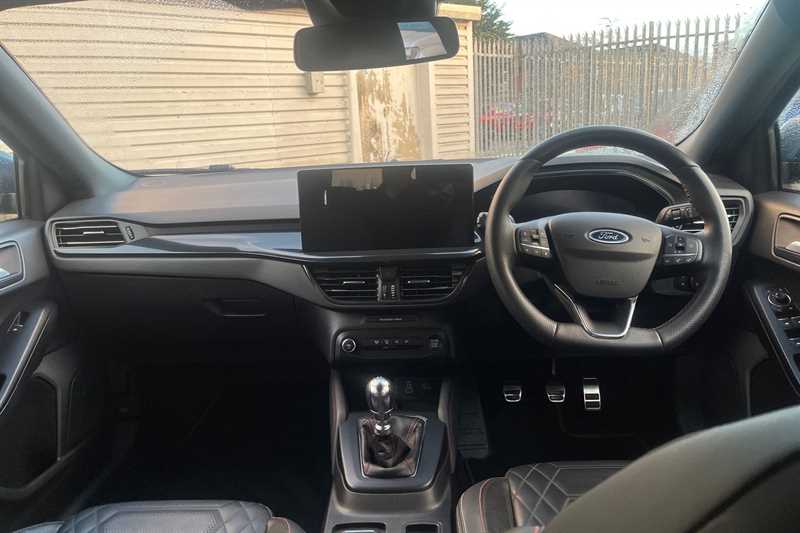 Used Ford Focus 2023 for sale - 76776050: Photo 13