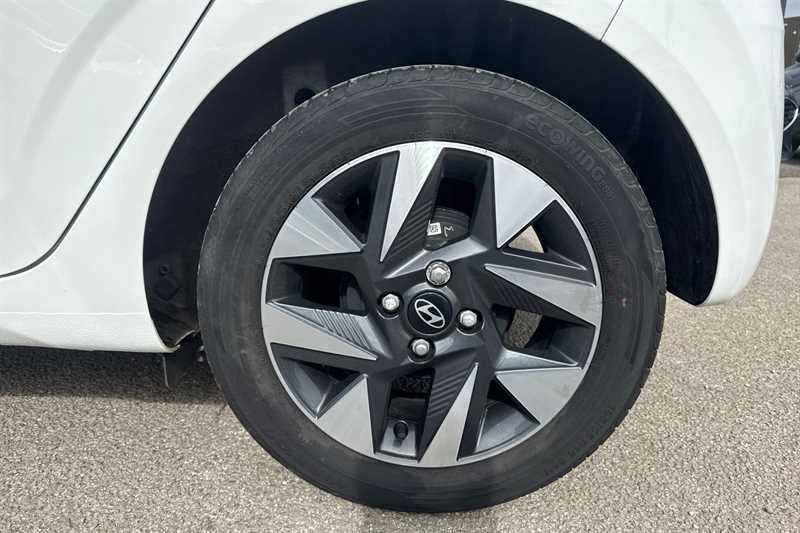 Used Hyundai i10 2023 for sale - 78143003: Photo 9