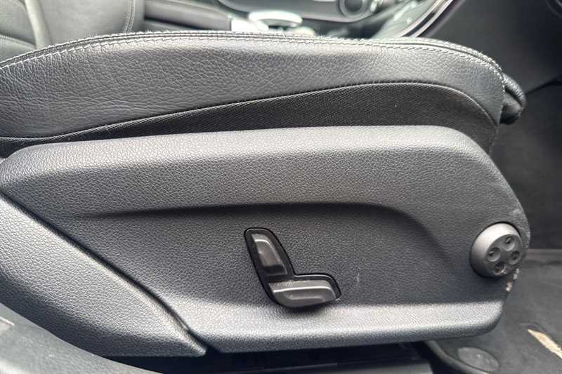 Used Mercedes-Benz C Class 2020 for sale - 76805653: Photo 26