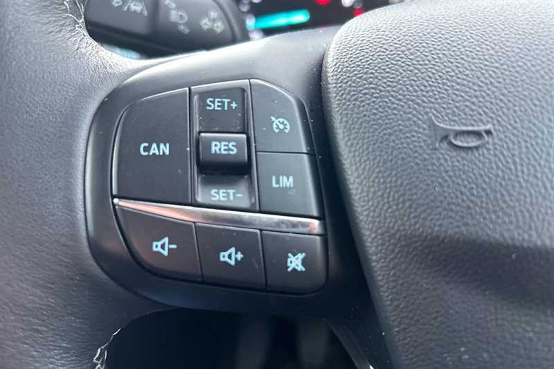 Used Ford Fiesta 2018 for sale - 78119975: Photo 21