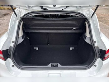 Used Renault Clio 2019 for sale - 78339354: Photo