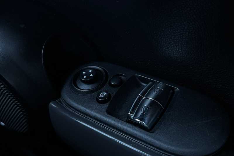 Used MINI Hatch 2018 for sale - 76747894: Photo 16