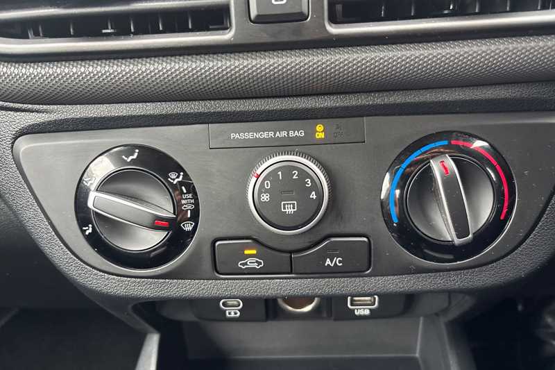 Used Hyundai i10 2025 for sale - 77309731: Photo 15