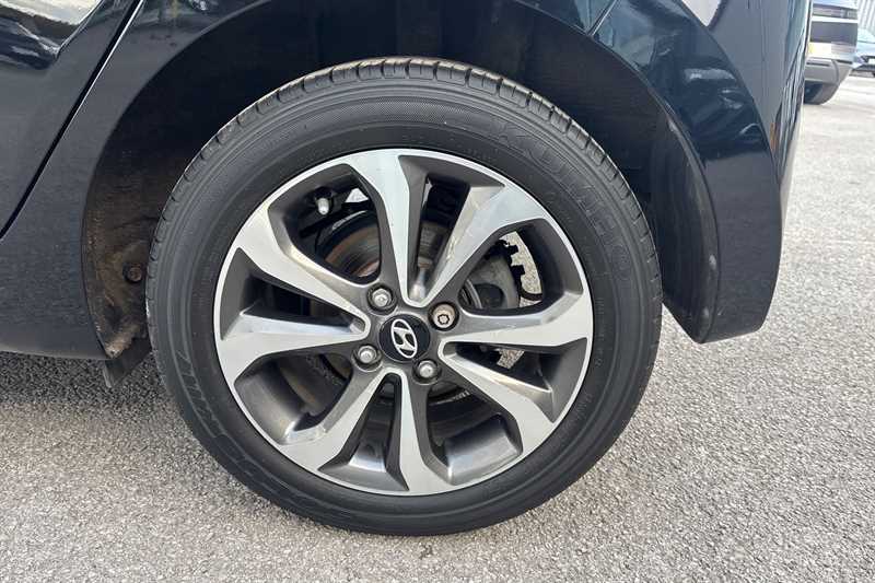 Used Hyundai i10 2016 for sale - 76504123: Photo 11