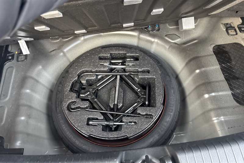 Used Hyundai i10 2016 for sale - 76504123: Photo 37