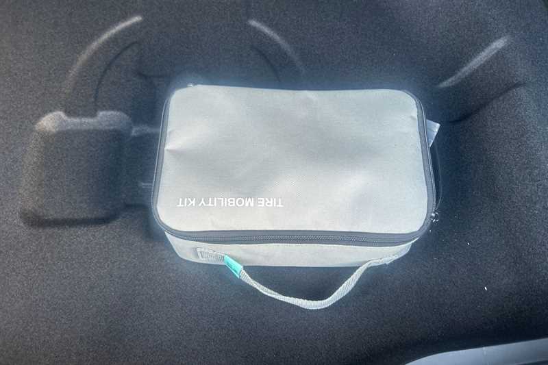 Used Hyundai KONA 2024 for sale - 76524150: Photo 37