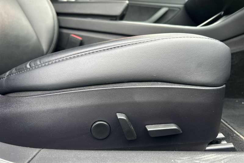 Used Tesla Model 3 2020 for sale - 77309953: Photo 26