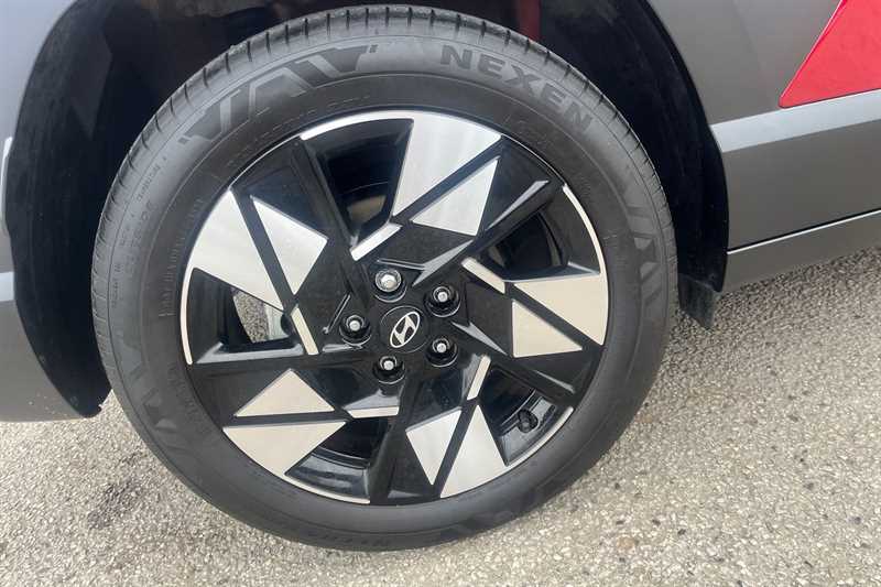 Used Hyundai KONA 2024 for sale - 76488980: Photo 12