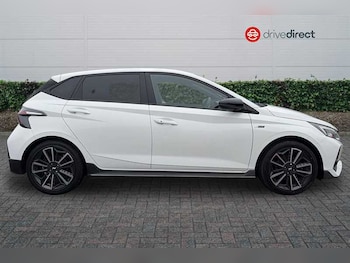 Used Hyundai i20 2023 for sale - 77944951: Photo