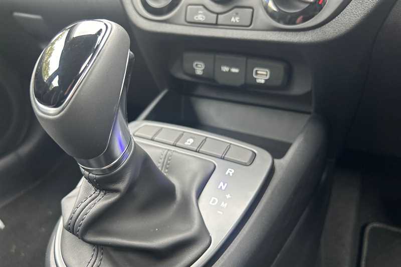 Used Hyundai i10 for sale - 76828303: Photo 42