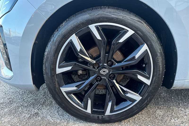 Used Renault Clio 2024 for sale - 76956301: Photo 10