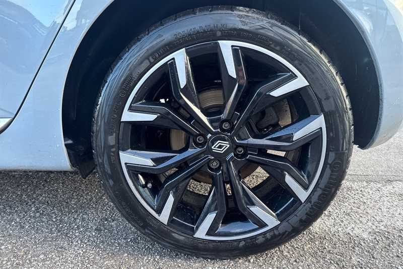 Used Renault Clio 2024 for sale - 76956301: Photo 11