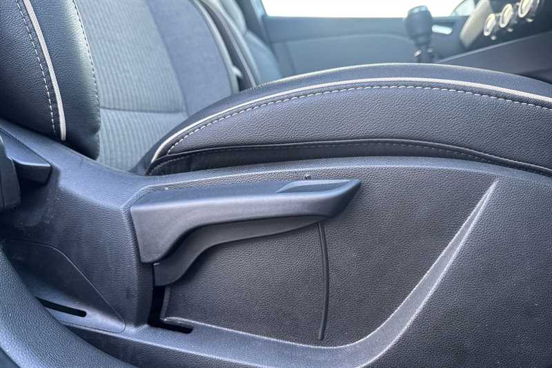 Used Renault Clio 2024 for sale - 76956301: Photo 26