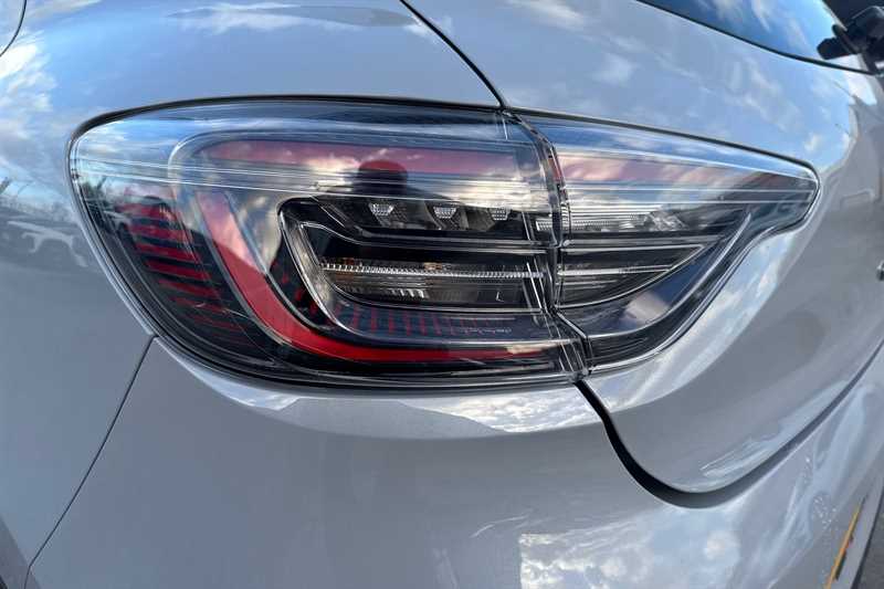 Used Renault Clio 2024 for sale - 76956301: Photo 31