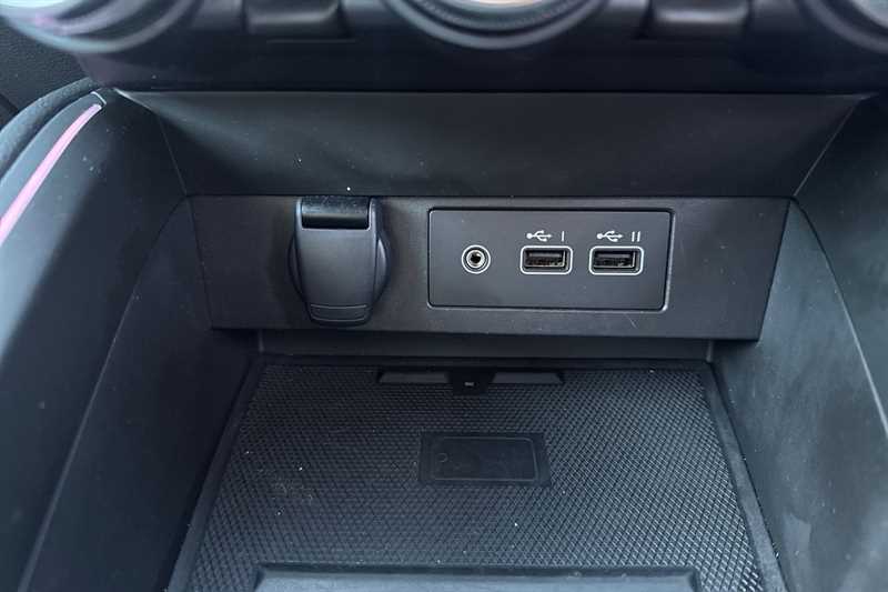 Used Renault Clio 2024 for sale - 76956301: Photo 40