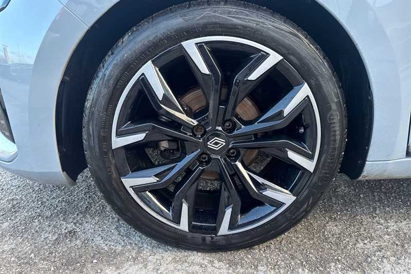 Used Renault Clio 2024 for sale - 76956301: Photo 9