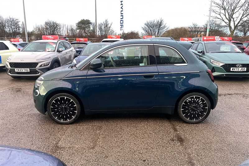 Used Fiat 500 2022 for sale - 76747311: Photo 4