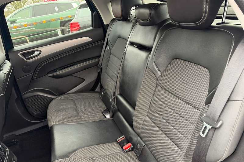 Used Renault Arkana 2023 for sale - 78217570: Photo 4