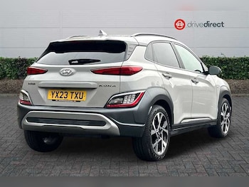 Used Hyundai KONA 2023 for sale - 76939380: Photo