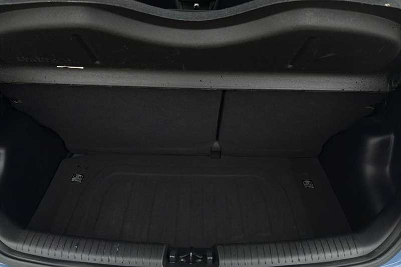 Used Hyundai i10 2017 for sale - 77887225: Photo 25