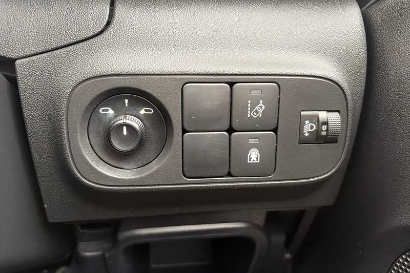 Used Citroen C3 2017 for sale - 78051248: Photo 40