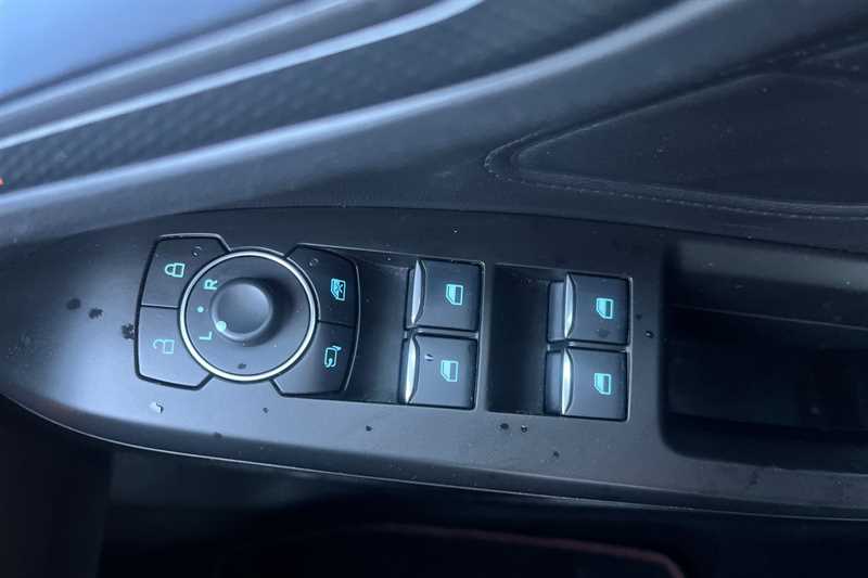 Used Ford Focus 2023 for sale - 77415949: Photo 16