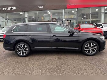 Used Volkswagen Passat 2020 for sale - 77232563: Photo