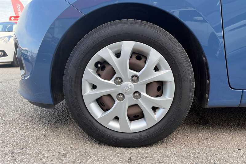 Used Hyundai i10 2015 for sale - 77864333: Photo 12