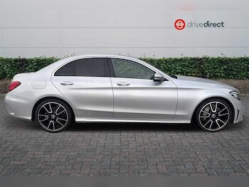 Used Mercedes-Benz C Class 2020 for sale - 76489316: Photo