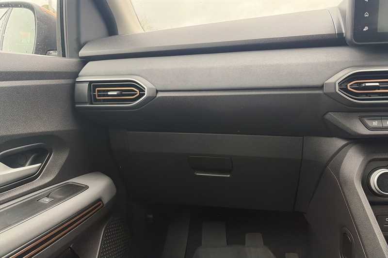 Used Dacia Sandero Stepway 2023 for sale - 77788558: Photo 30