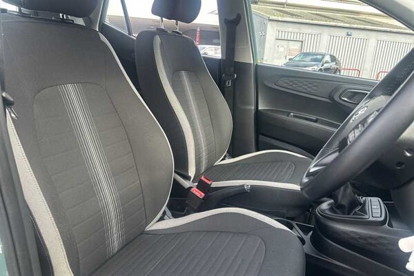 Used Hyundai i10 2023 for sale - 76155211: Photo 23