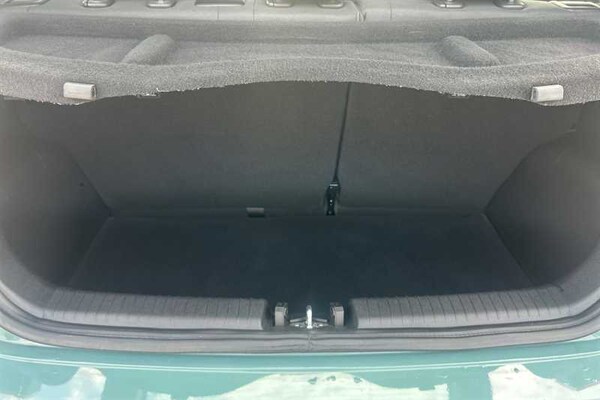 Used Hyundai i10 2023 for sale - 76155211: Photo 25