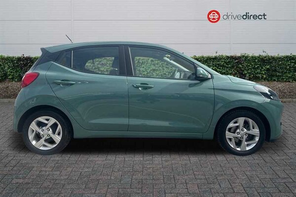 Used Hyundai i10 2023 for sale - 76155211: Photo 2
